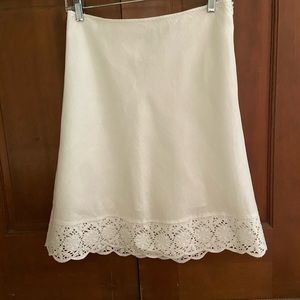 Women’s INC linen skirt with eyelet trim size 2